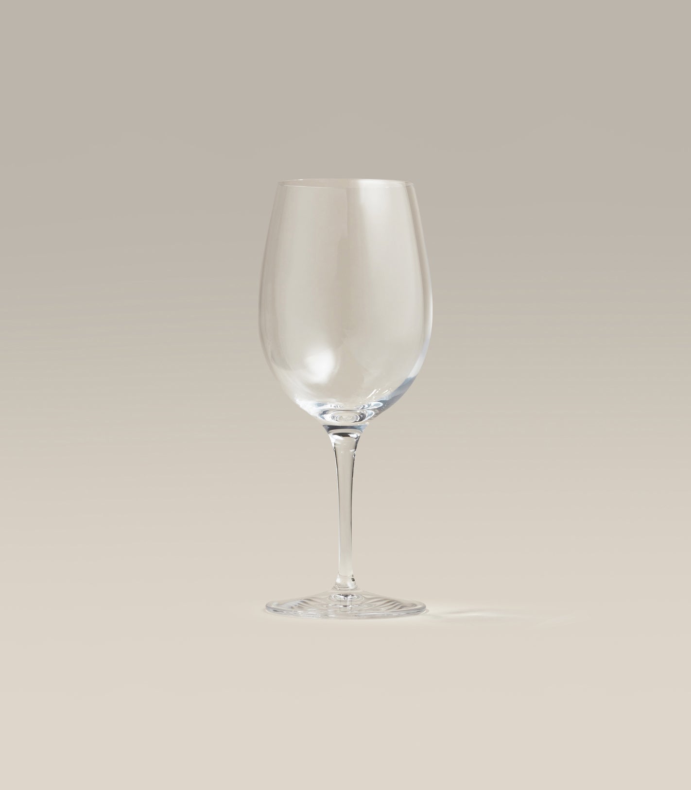 http://yearandday.com/cdn/shop/products/Wine-Glass_Single.jpg?v=1634616205